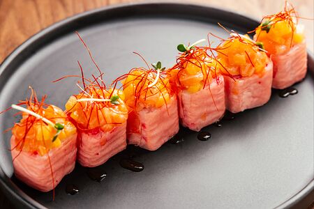 Ролл Тартар с манго чили