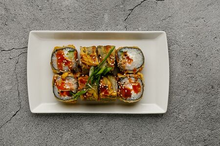 Ролл Сякэ темпура