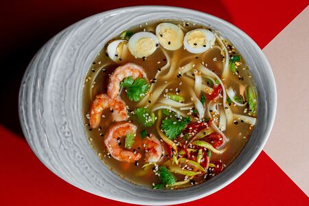 Рамен с креветками