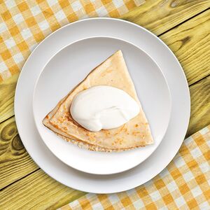 Блин со сметаной