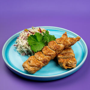 Люля-кебаб с салатом из капусты