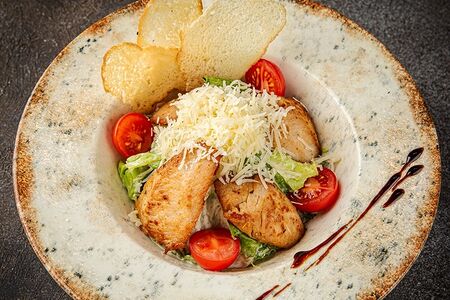 Цезарь с курицей