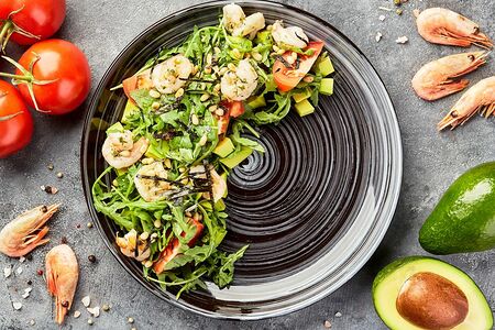 Салат Креветки с авокадо