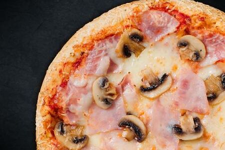 Прошутто Фунги (толстое с сыром)