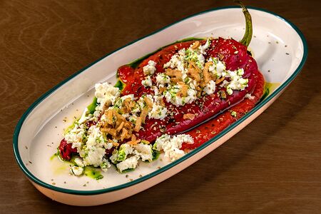 Печёный перец Рамиро с сыром Фета