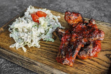 Свиные ребрышки барбекю