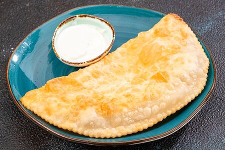 Чебурек с бараниной