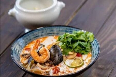 Том ям с цыпленком