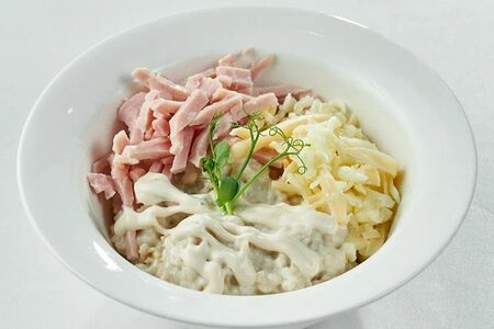 Каша с ветчиной и сыром