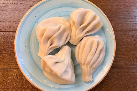 Хинкали со свининой и телятиной