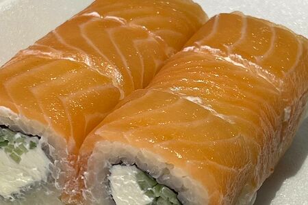 Ролл Филадельфия с огурцом