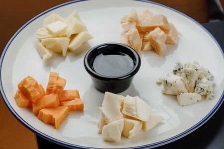 Разные сыры