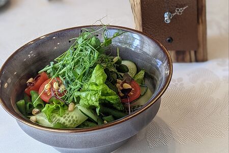 Салат зеленый