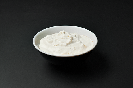 Белый чесночный