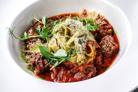 Рагу из томленой говядины