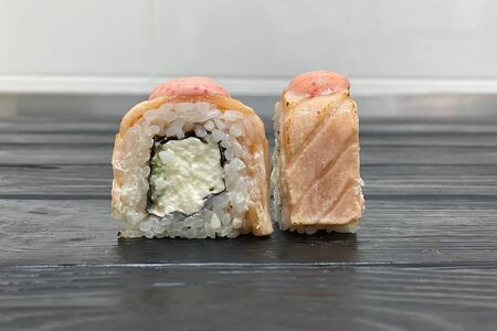 Поцелуй гейши