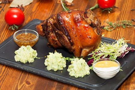 Вепрево колено