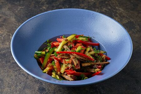 Теплый салат с куриной печенью