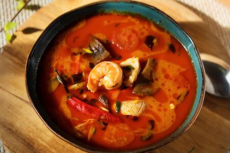 Суп Том ям с морепродуктами