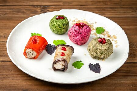 Ассорти пхали