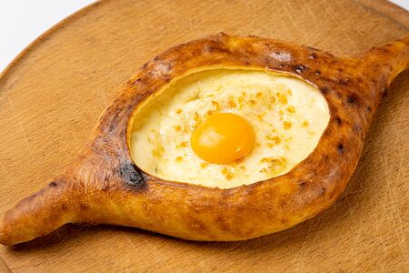 Хачапури по-аджарски