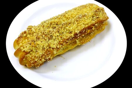 Эклер сливочный