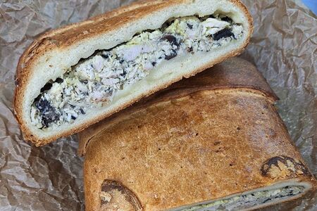 Пирог с курой и грибами