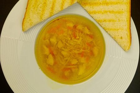 Суп куриный