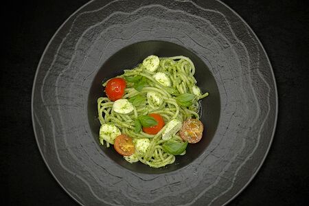 Паста Песто с моцареллой