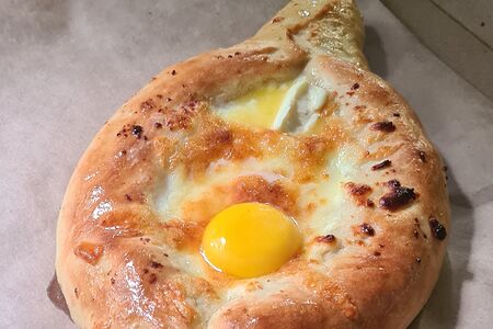 Хачапури по-аджарски