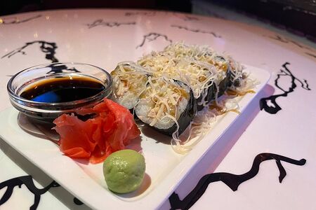 Роллы Цезарь