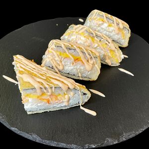 Сэндвич ролл с креветкой темпура