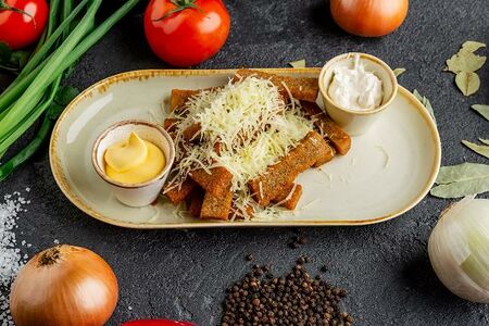 Гренки с сыром и чесноком