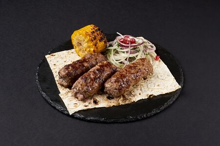 Люля-кебаб из свинины с говядиной