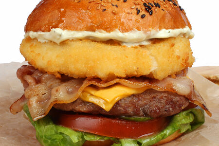 Чизбургер сырный с беконом Биг
