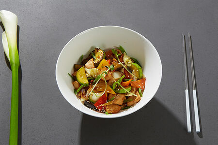 Wok с цыплёнком в устричном соусе