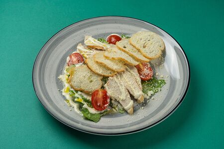 Салат Цезарь