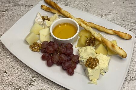 Сырное ассорти