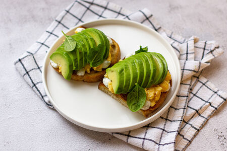 Авокадо тост