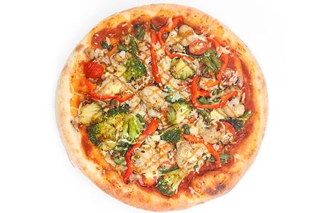 Пицца с овощами гриль