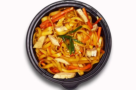 Удон с курицей