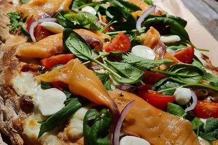 Римская пицца Сальмоне