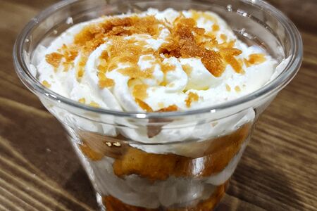 Трайфл Банан-карамель