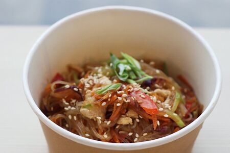 Фунчоза с курицей