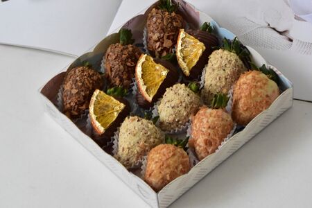 Клубника в шоколаде №13