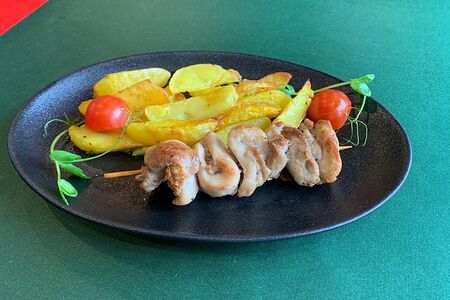 Куриный шашлычок с гарниром