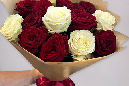 15 Роз Алый микс