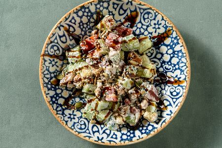 Салат с куриным филе