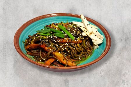 Вок с курицей