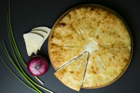 Осетинский пирог с сыром Уалибах